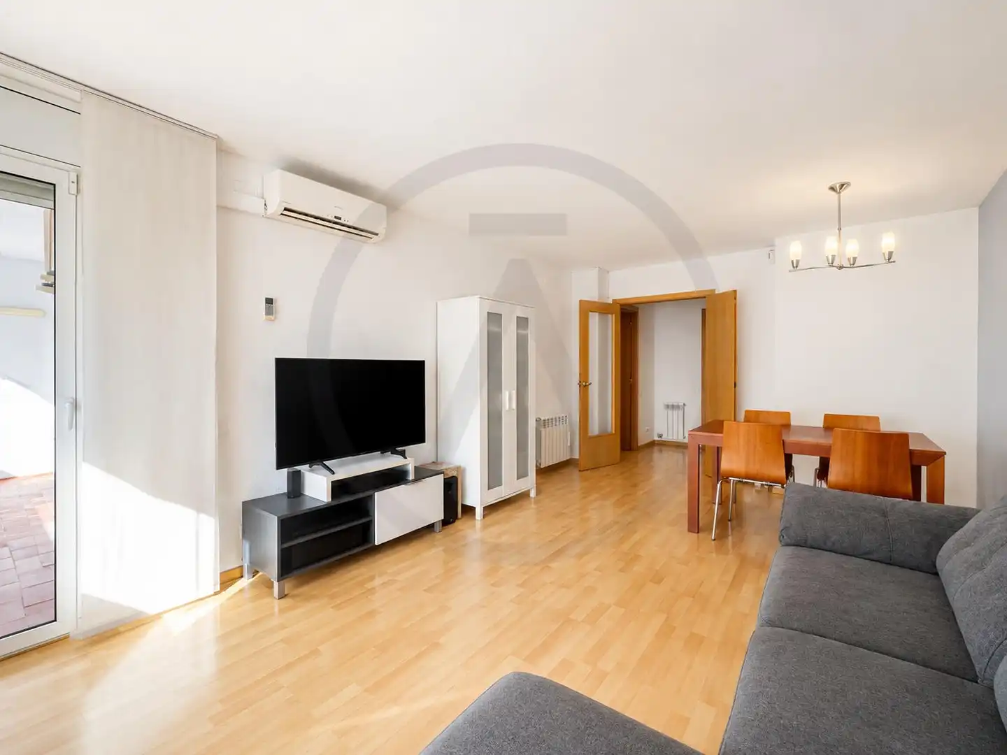 Sala d'estar de Pis en venda en Terrassa amb Aire condicionat, Calefacció i Parquet