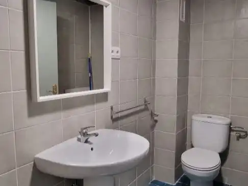 Badezimmer von Lagerraum zum Verkauf in Vilafranca del Penedès