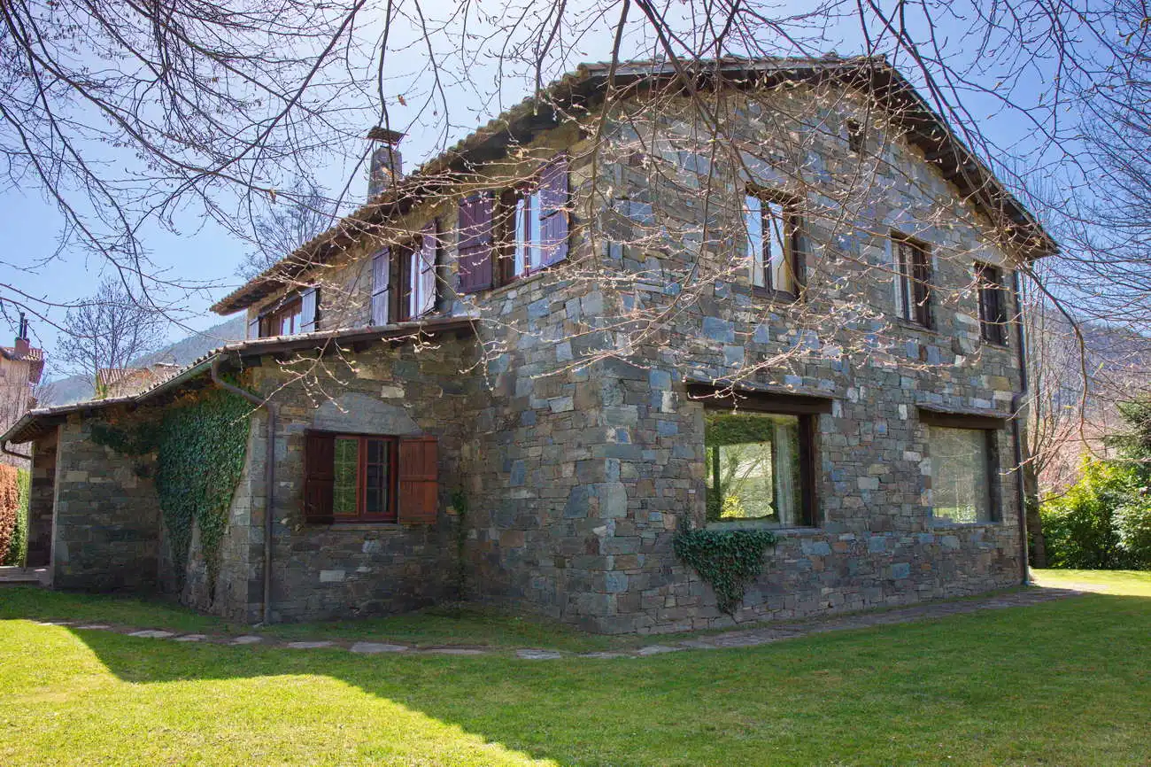 Vista exterior de Casa o chalet en venta en Camprodon con Calefacción, Jardín privado y Parquet