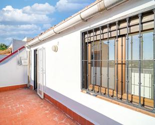 Vista exterior de Àtic en venda en  Madrid Capital amb Aire condicionat, Calefacció i Terrassa