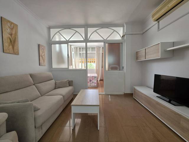 Apartamento en Alquiler en Manantiales - Estación de Autobuses
