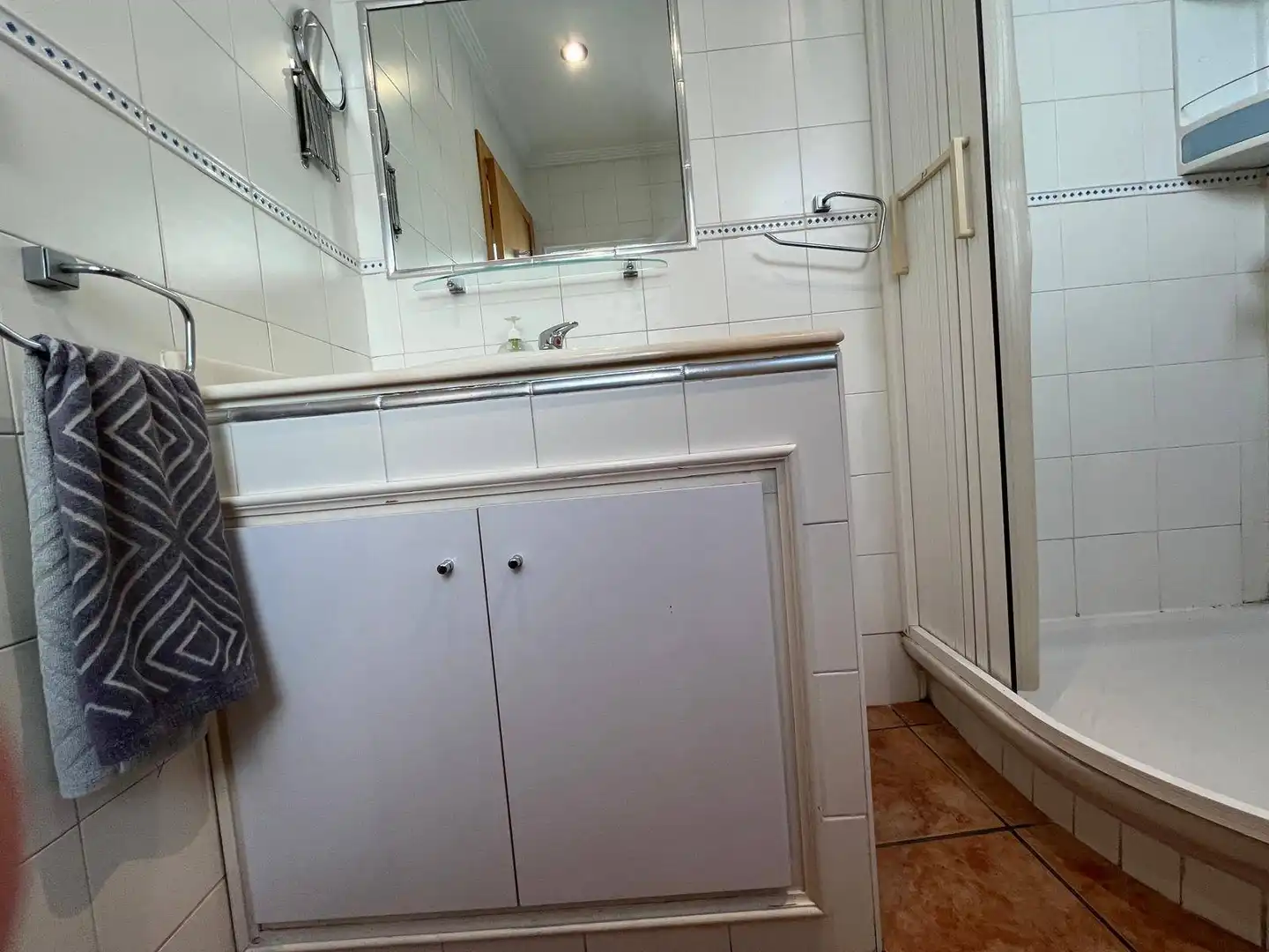 Bathroom of Attic for sale in Elche / Elx  with Terrace and Furnished