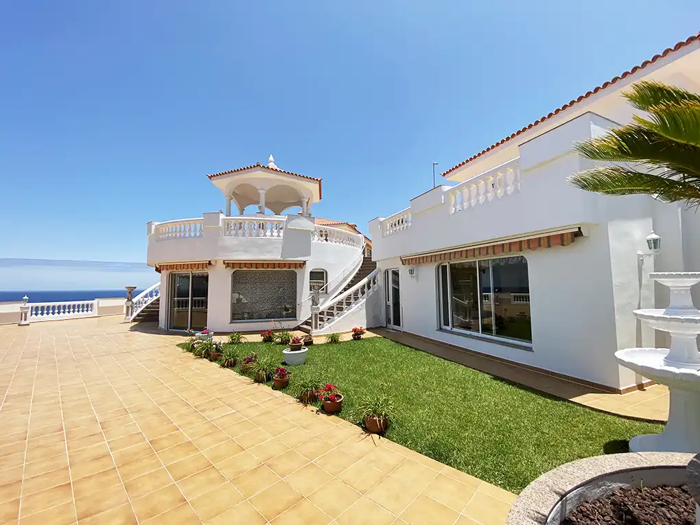 Außenansicht von Country house zum Verkauf in Los Realejos mit Heizung, Abstellraum und Schwimmbad