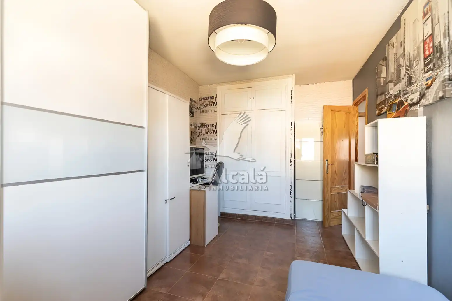 Casa aparellada amb piscina en venda a Torrejón del Rey, imagen 37
