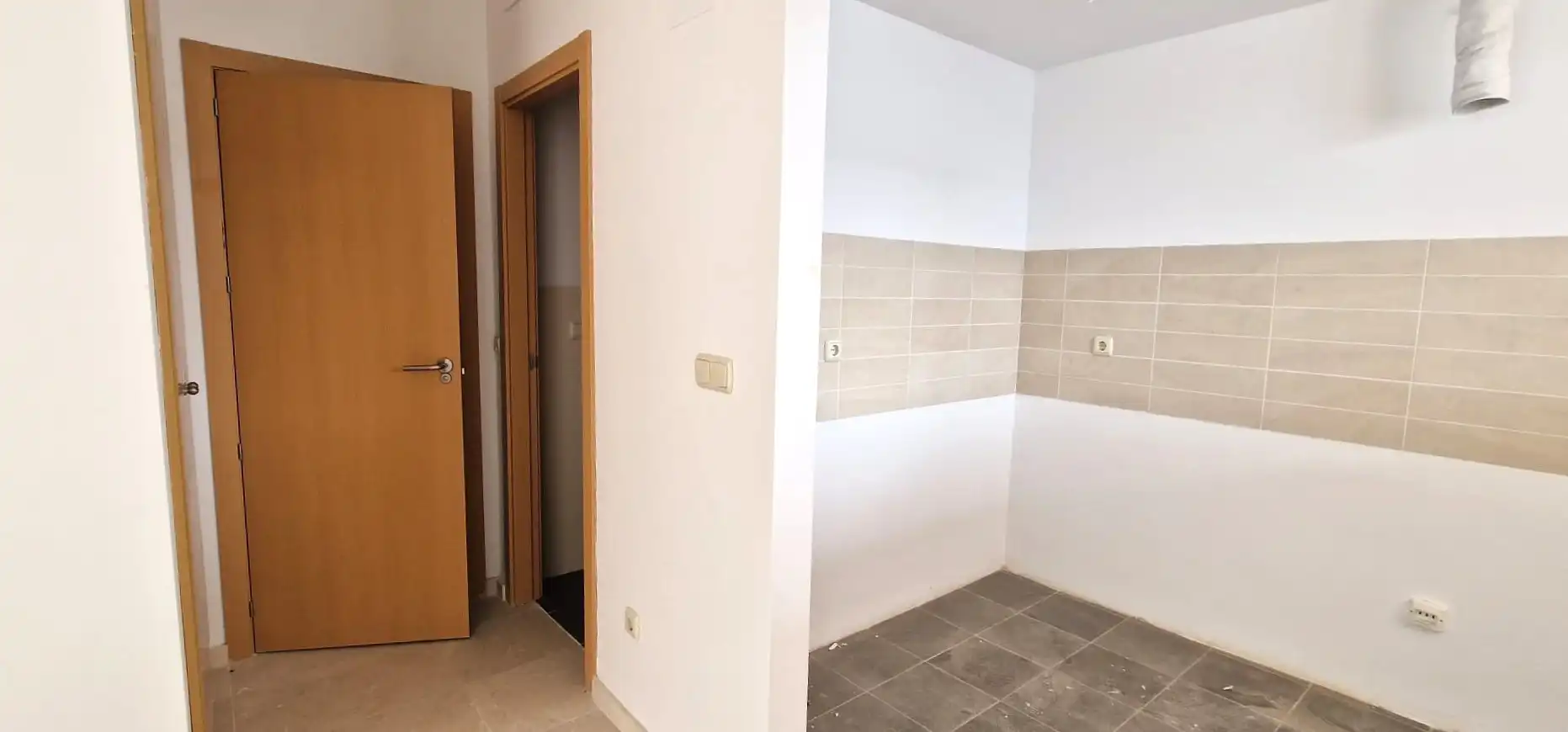 Einfamilien-Reihenhaus zum Verkauf in Cártama mit Privatgarten und Terrasse