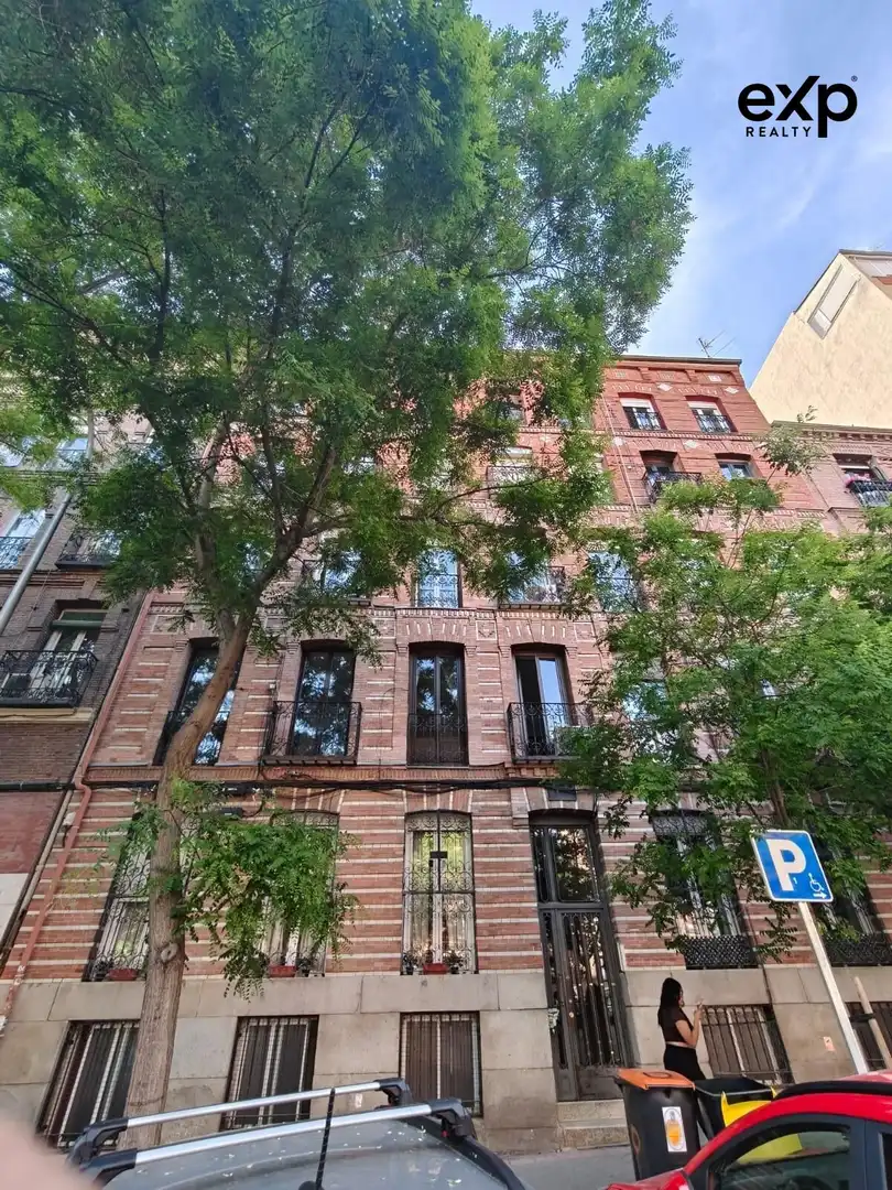 Vista exterior de Apartament en venda en Madrid