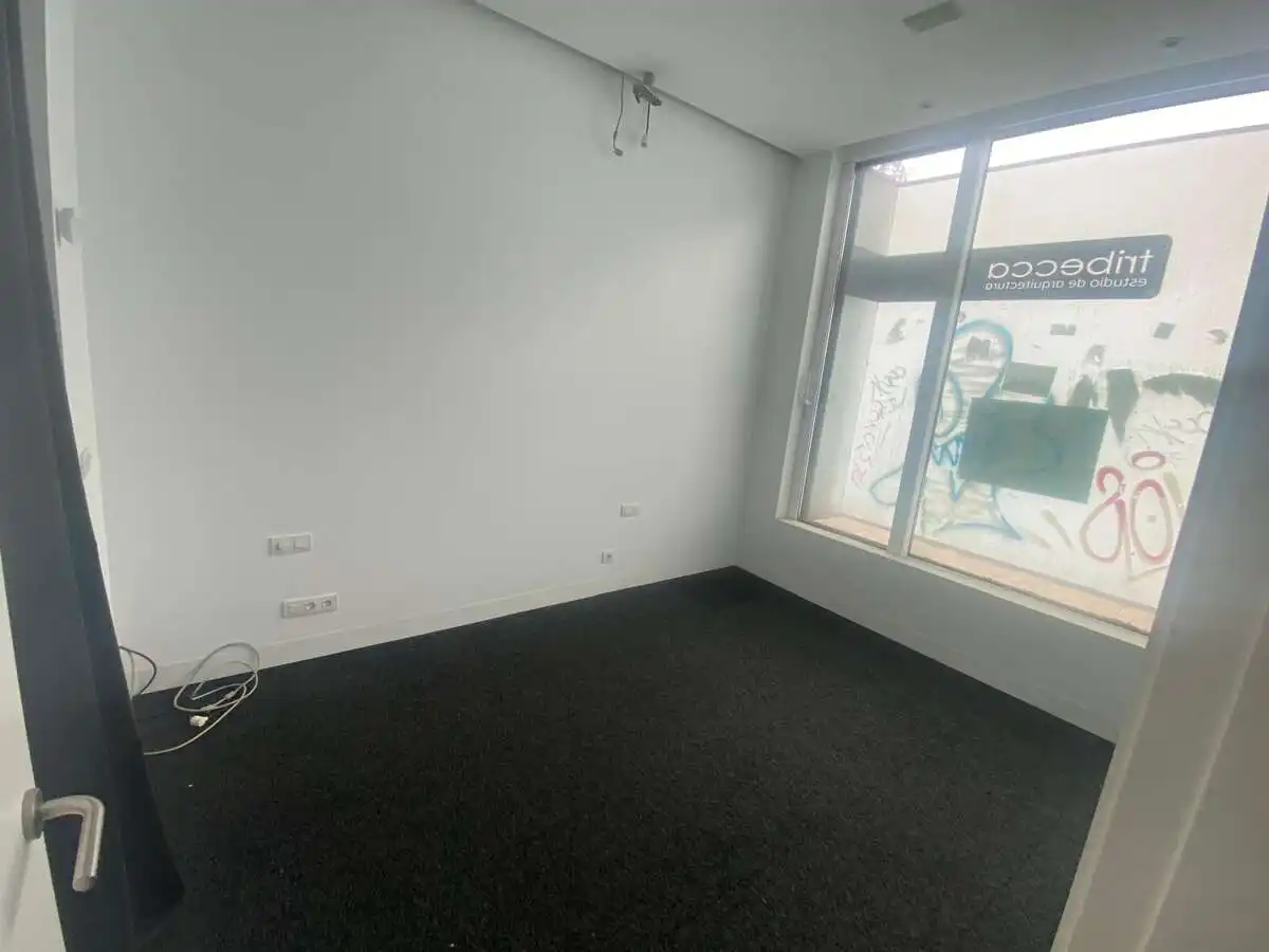 Piso en venta en A Coruña Capital  con Calefacción