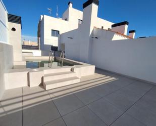 Piscina de Apartament de lloguer en  Murcia Capital amb Aire condicionat, Calefacció i Traster