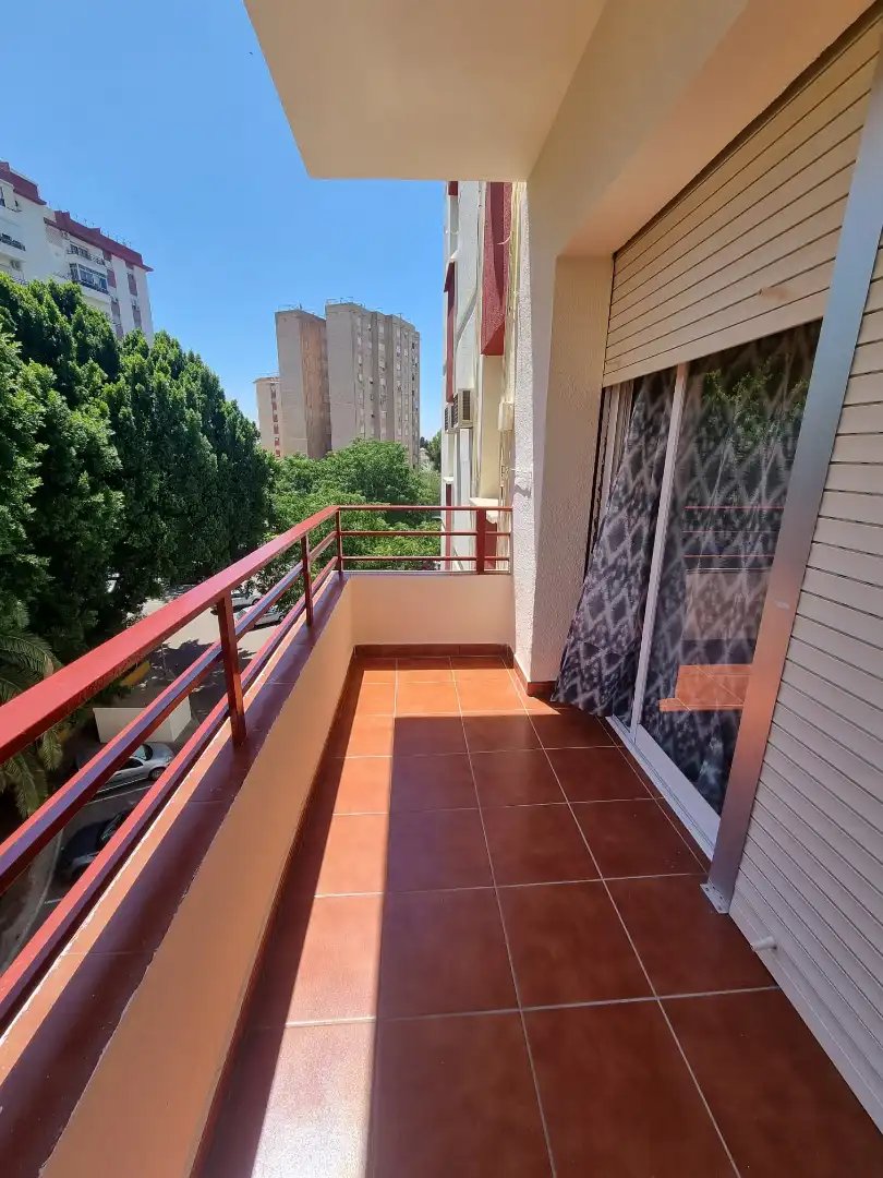 Appartamento con ascensore in affitto a Barrio Ciudad Jardín San José, imagen 4