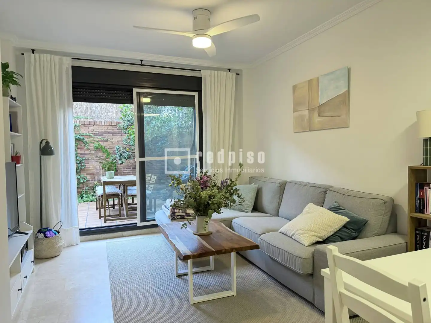 Living room of Duplexes for sale in Las Rozas de Madrid  with Air Conditioner, Heating and Private garden