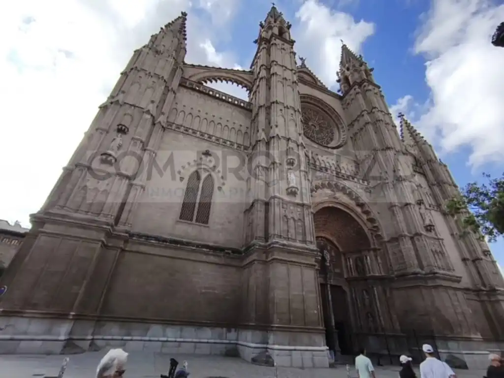 Wohnung zur Miete in La Seu