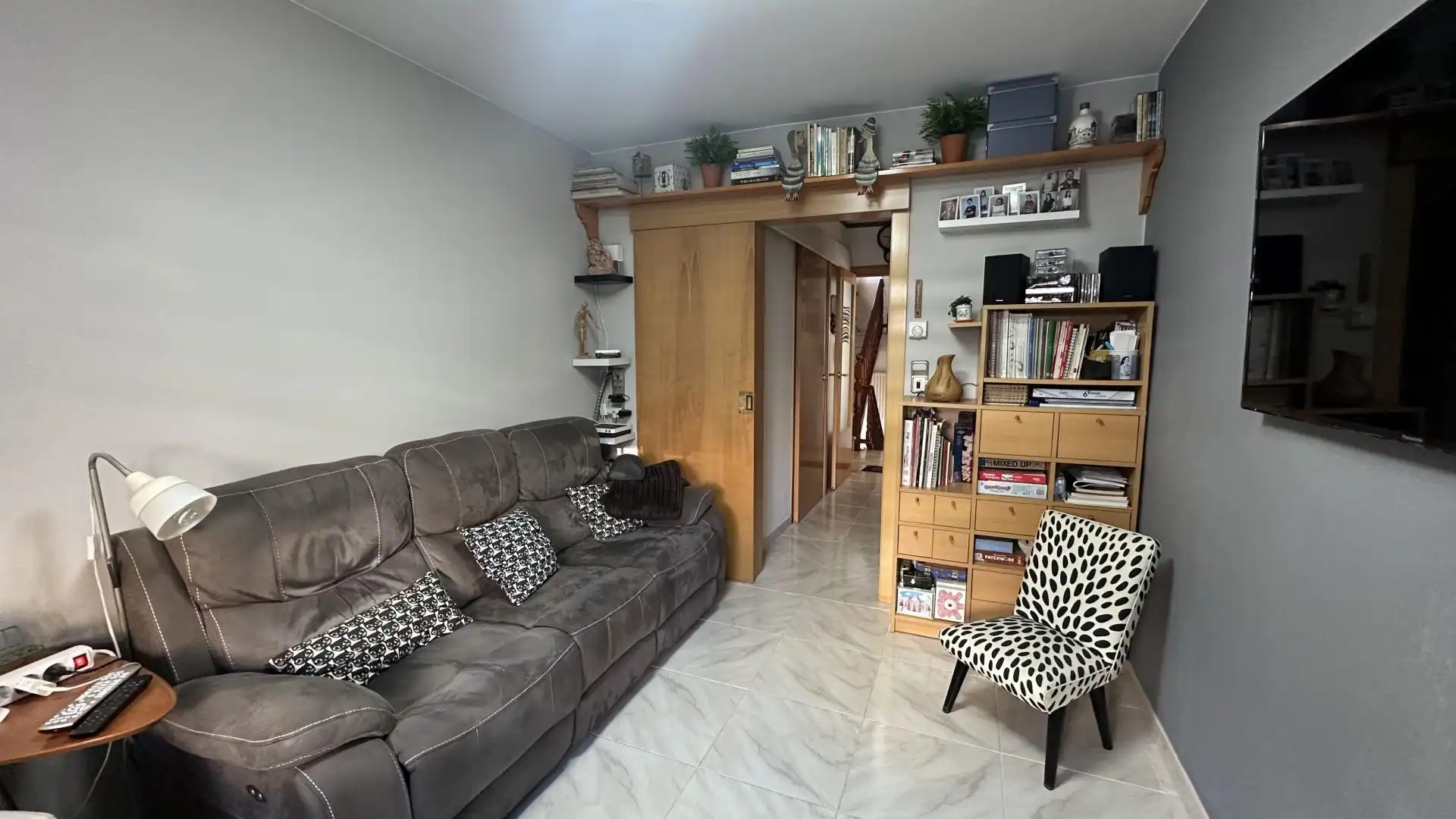 Sala de estar de Casa adosada en venta en Sant Celoni con Calefacción, Jardín privado y Terraza