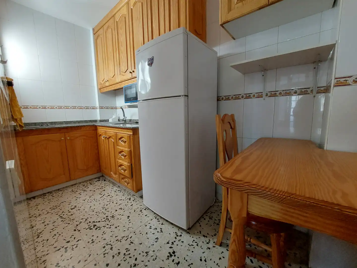 Kitchen of Apartments for rent in Las Palmas de Gran Canaria  with Furnished, Washing machine and Microwave