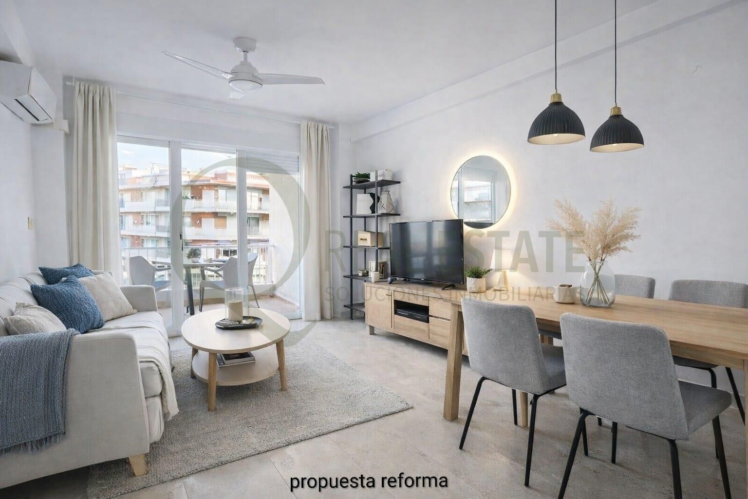 Sala d'estar de Pis en venda en Alicante / Alacant amb Aire condicionat, Terrassa i Traster