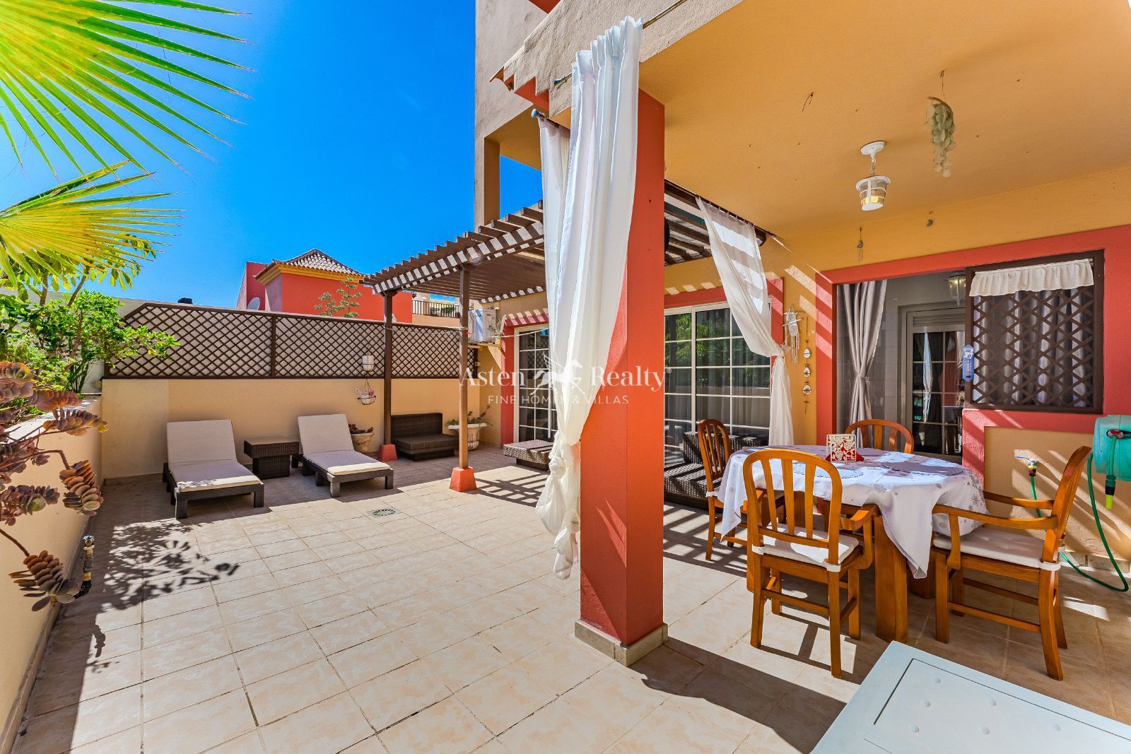 Terrassa de Apartament en venda en Adeje amb Aire condicionat, Terrassa i Piscina