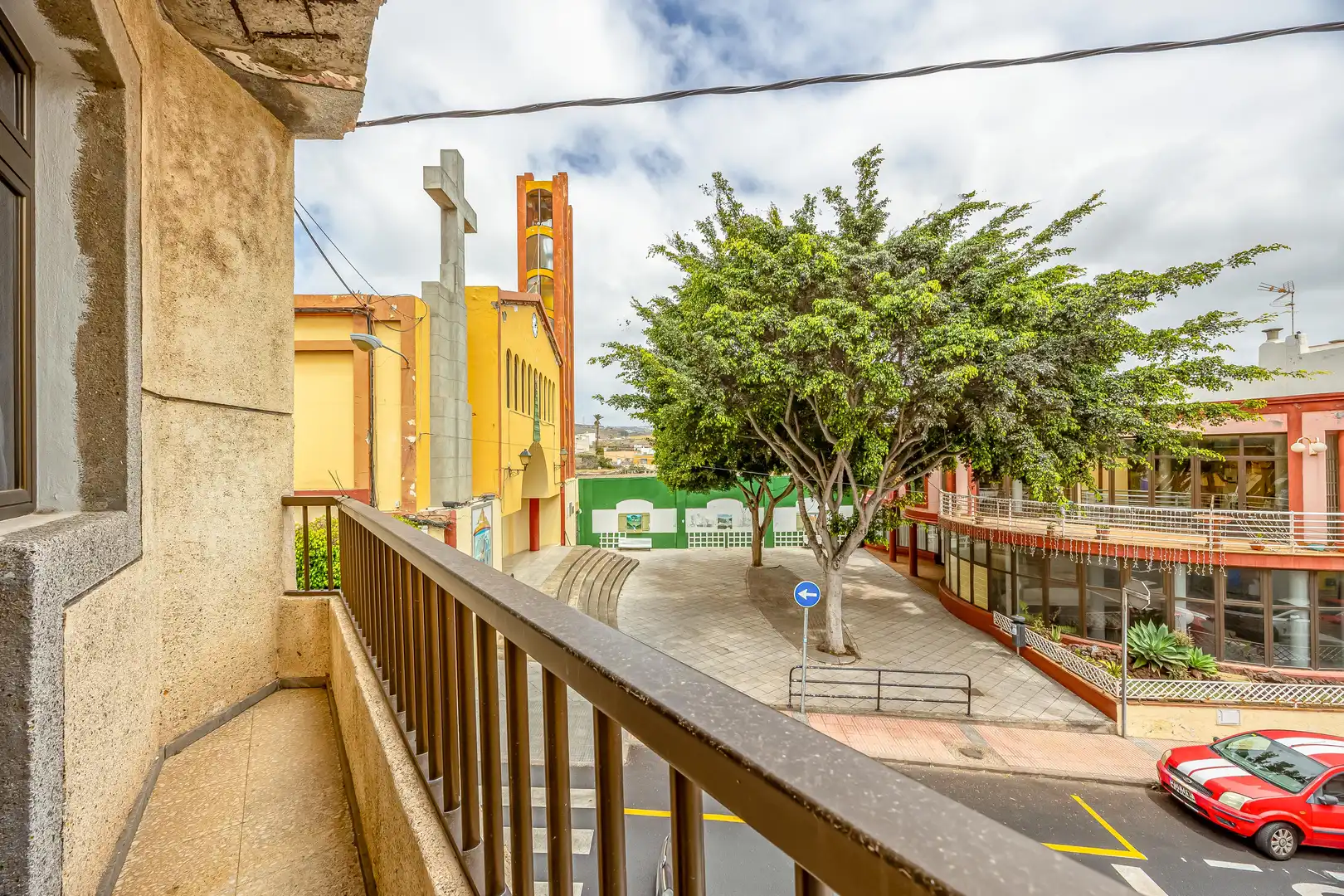 Vista exterior de Piso en venta en Telde con Terraza, Trastero y Balcón