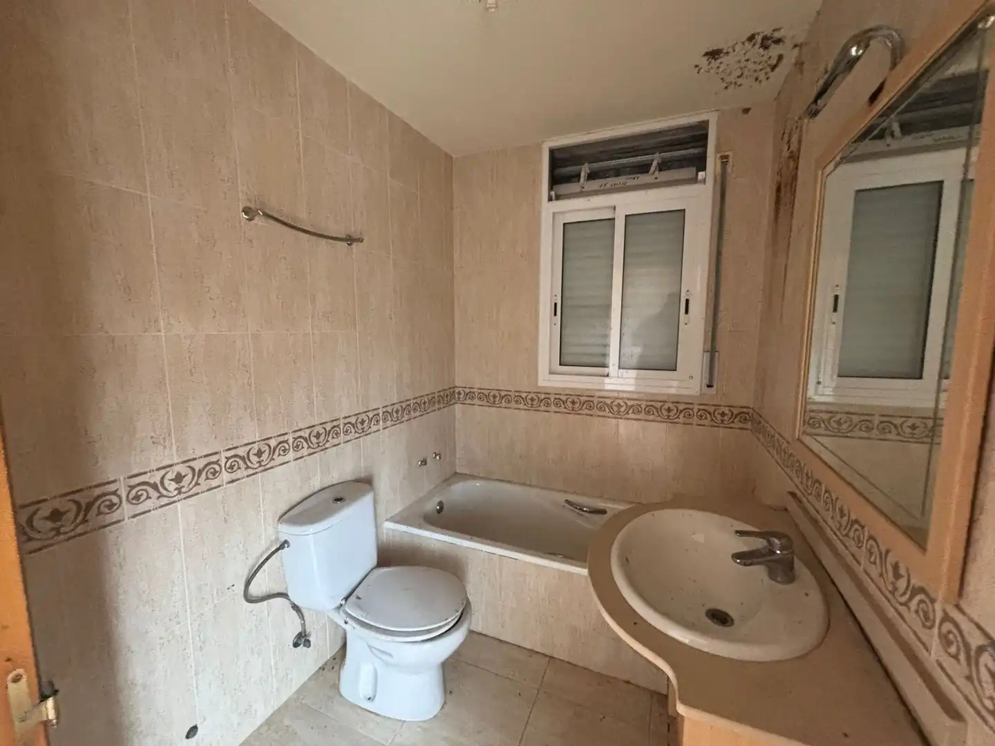 Casa con jardín en venta en Carrer de la Noguera Ribagorçana, imagen 17