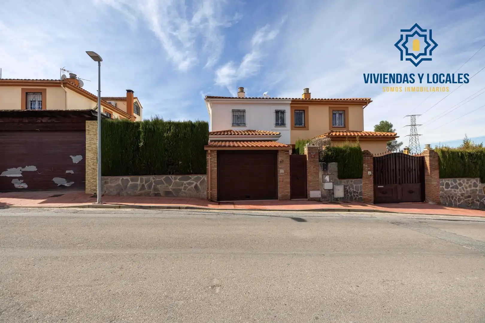 Maison jumelée avec terrasse à vendre à Peligros