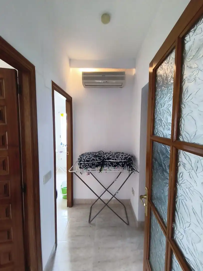 Haus oder Chalet zum Verkauf in L'Alfàs del Pi mit Klimaanlage, Privatgarten und Terrasse