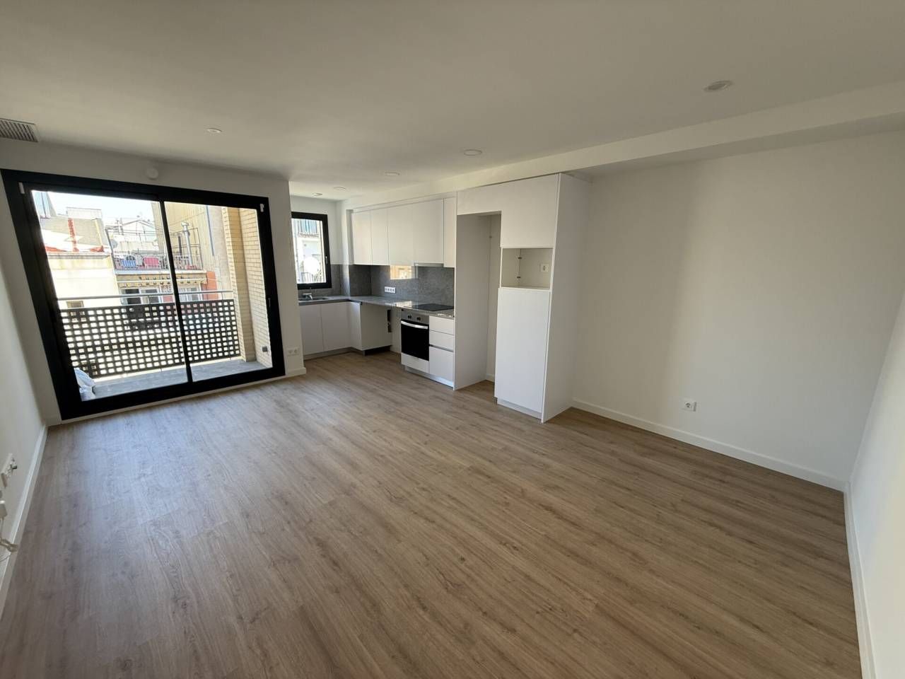 Bedroom of Flat to rent in Terrassa  with Air Conditioner and Heating