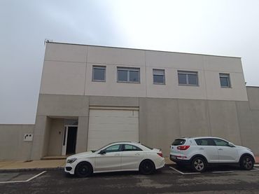 House for sale in Calle Constitucion