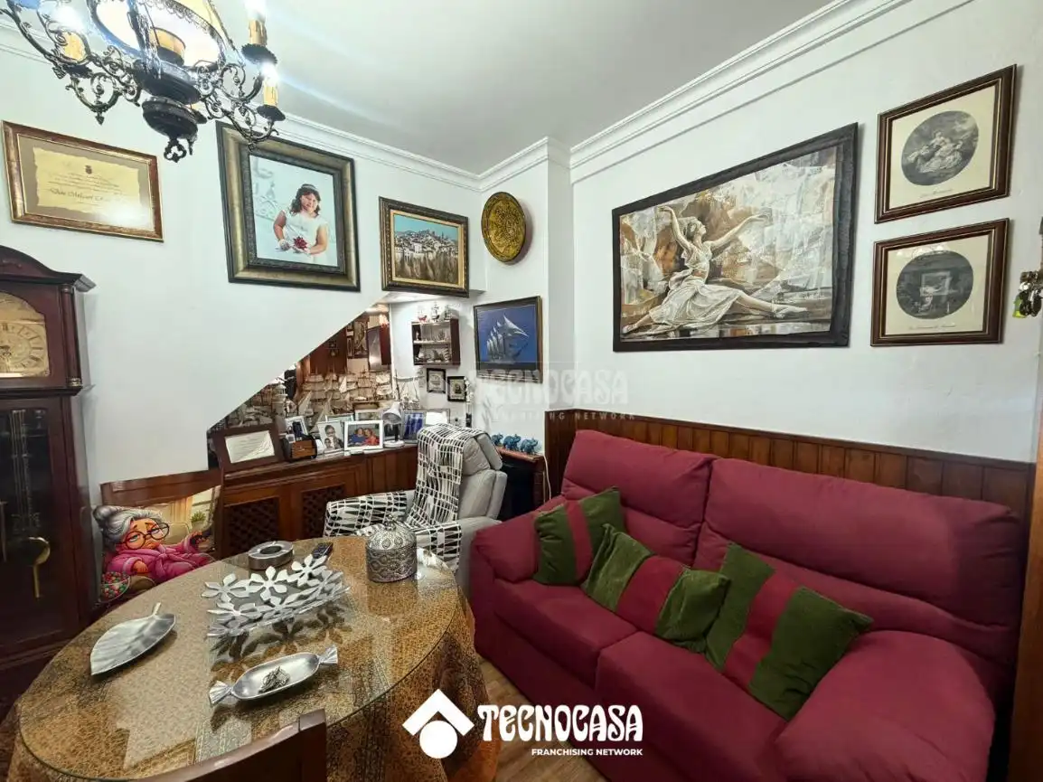 Sala de estar de Casa adosada en venta en Álora con Terraza y Balcón