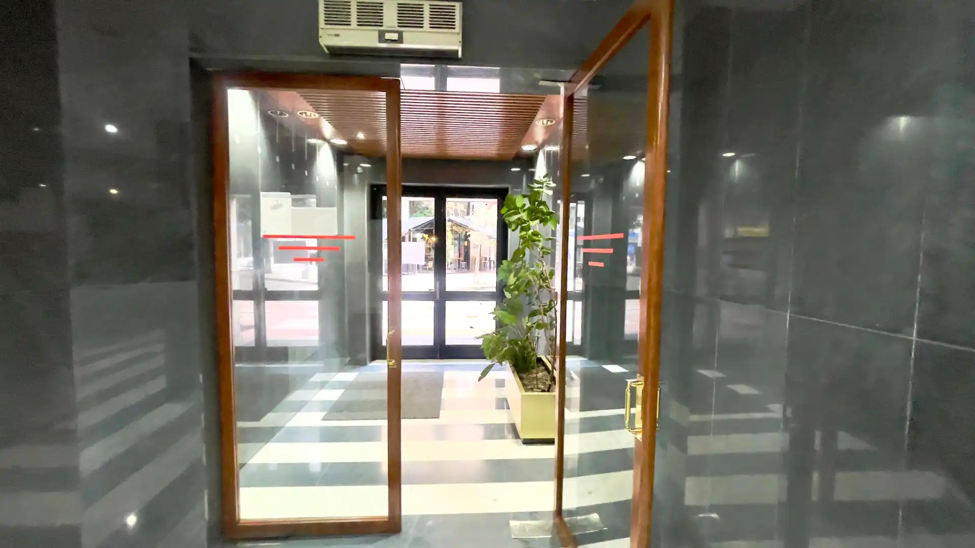 Büro zum Verkauf in Ponferrada mit Klimaanlage, Heizung und Möbliert