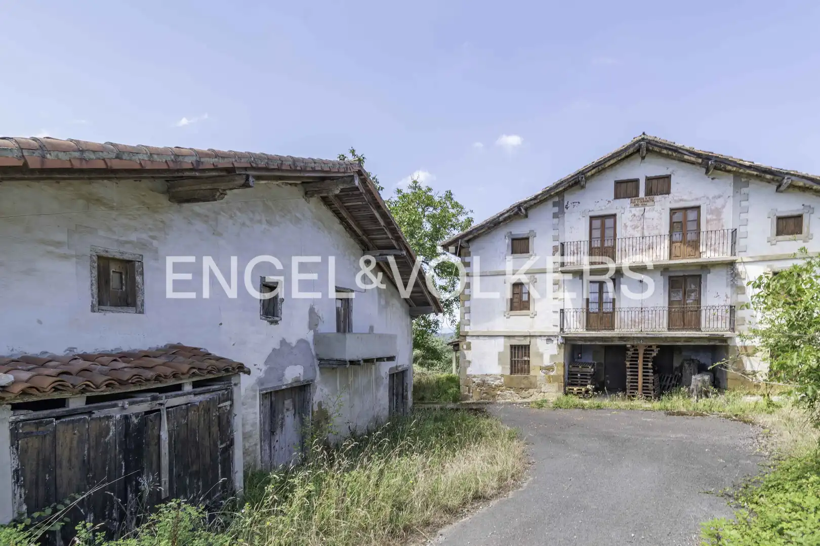 Vista exterior de Casa o chalet en venta en Muxika con Calefacción, Jardín privado y Balcón