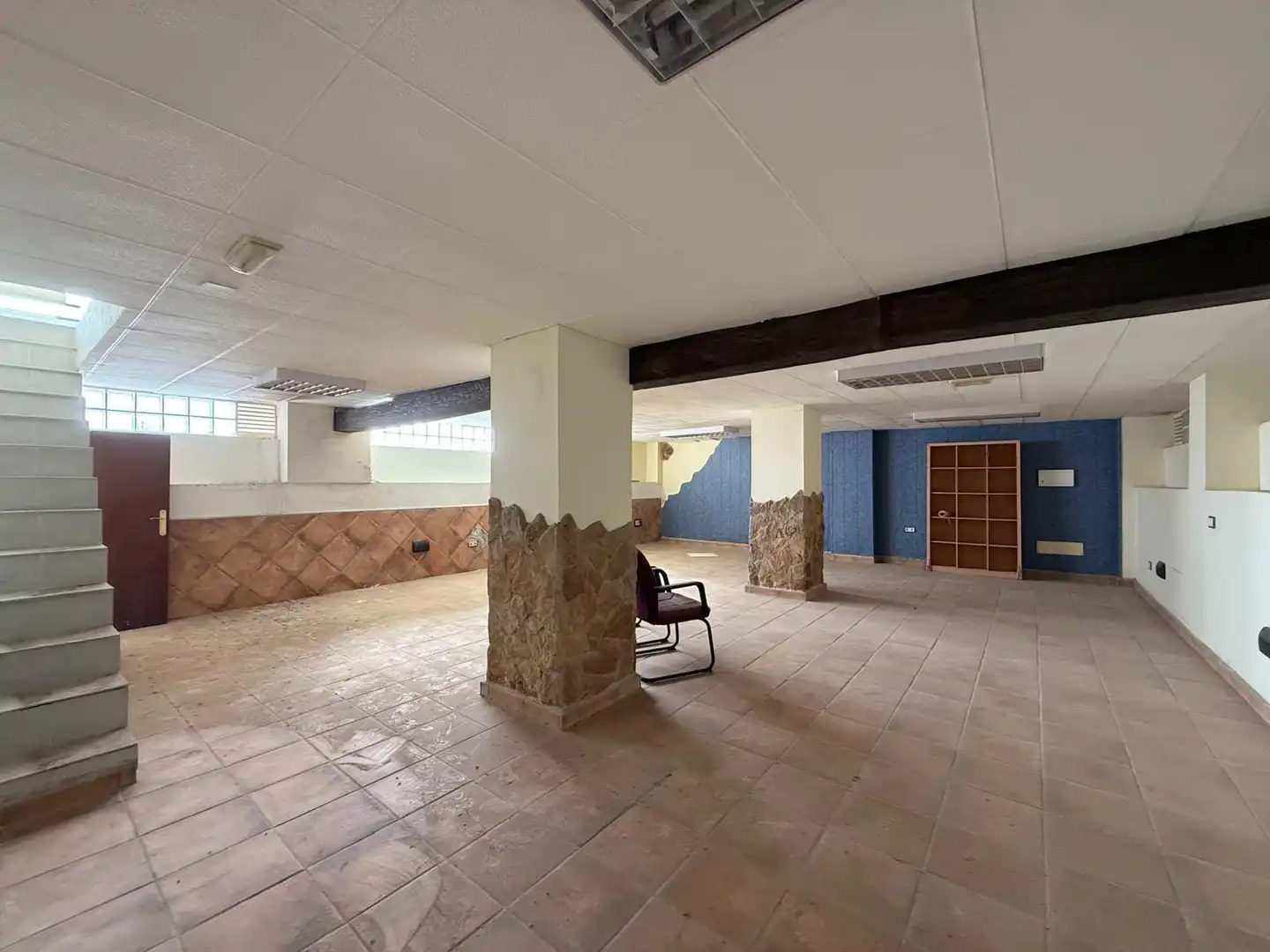Business premises for sale in Paseo MARITIMO (AS), imagen 17