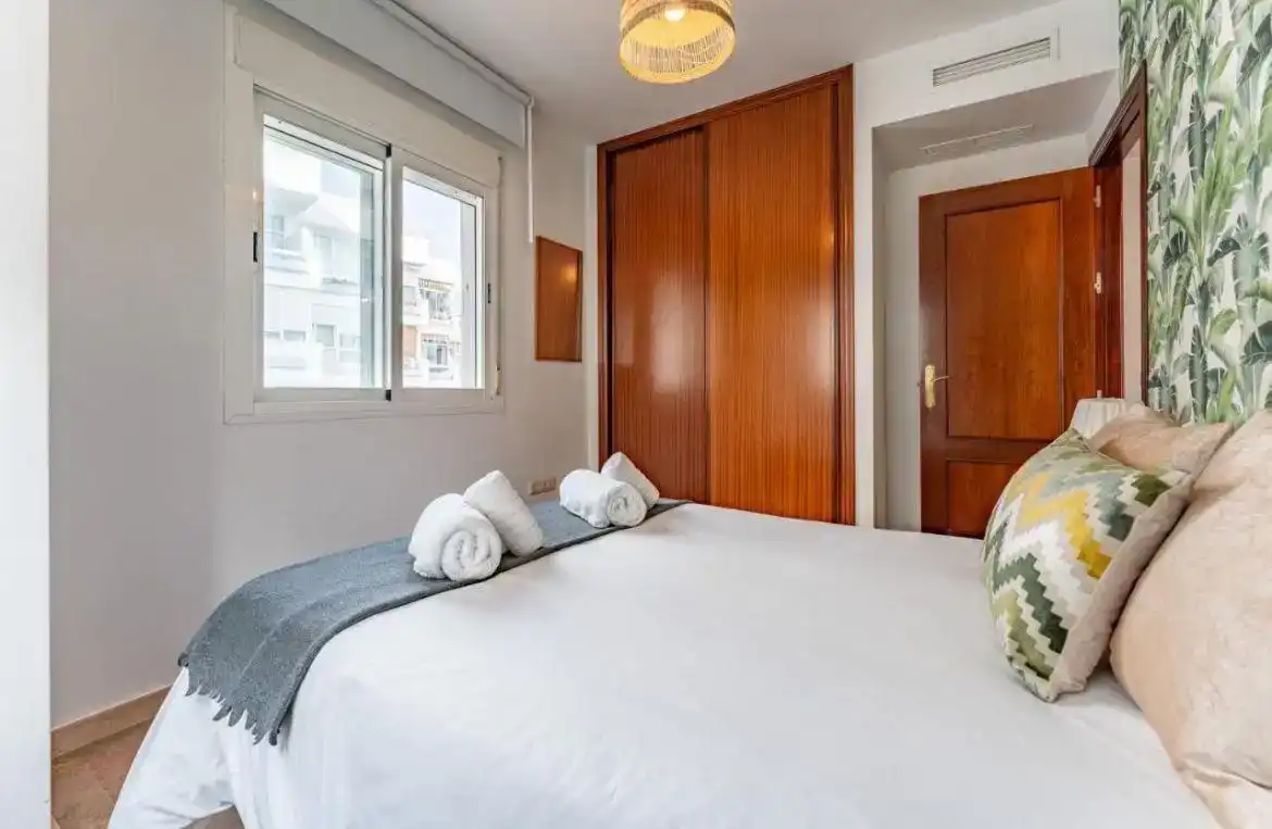 Schlafzimmer von Wohnung zur Miete in Torremolinos mit Klimaanlage, Möbliert und Balkon