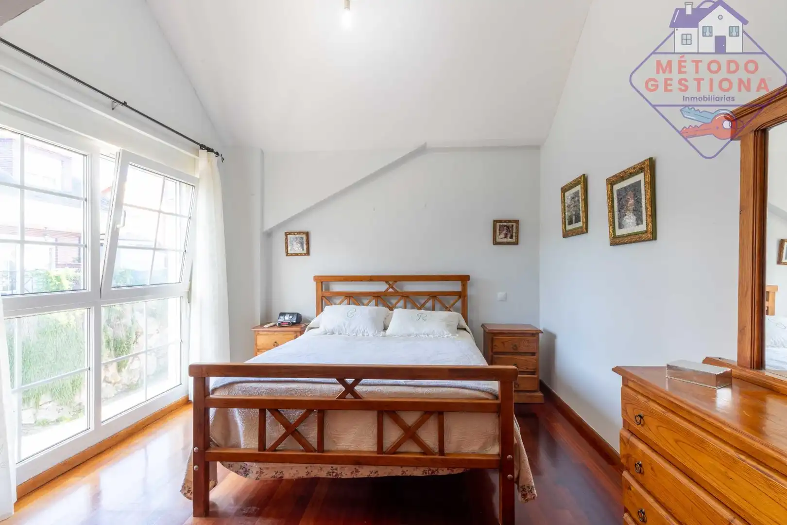 Casa aparellada amb jardí en venda a Calle SOMERA (LA), imagen 24