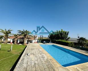 Piscina de Casa o xalet en venda en Talavera de la Reina amb Piscina