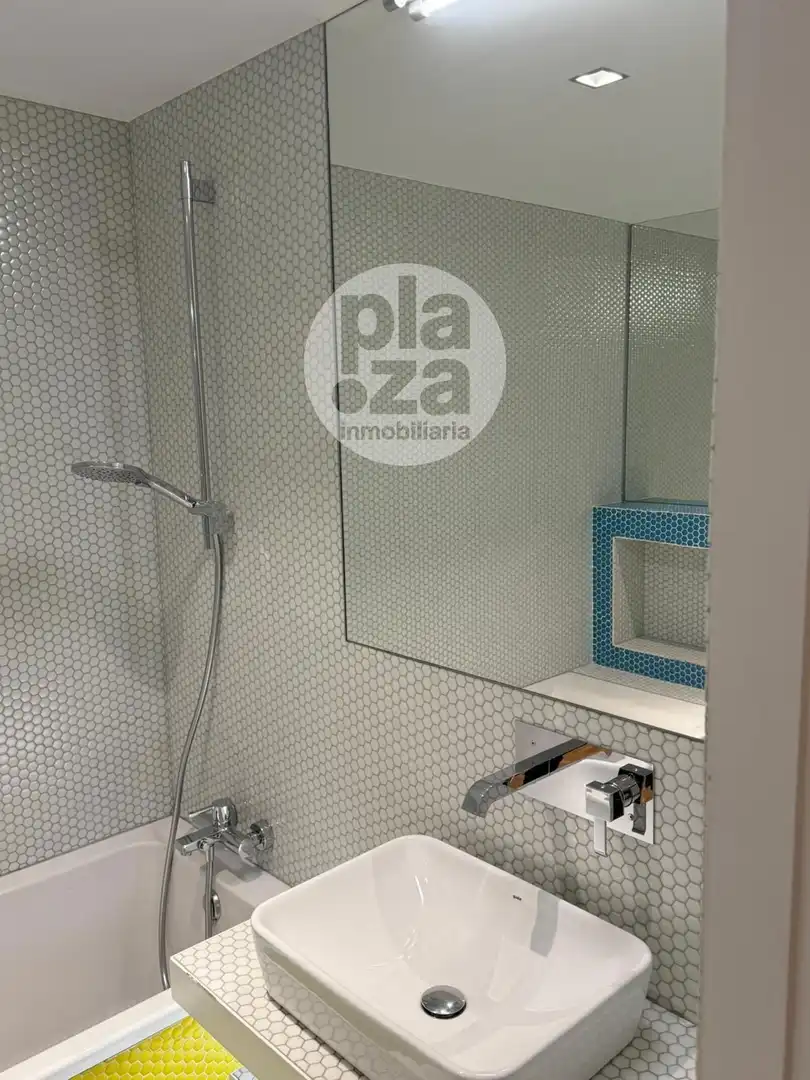 Bathroom of Flat for sale in Burgos  with Heating