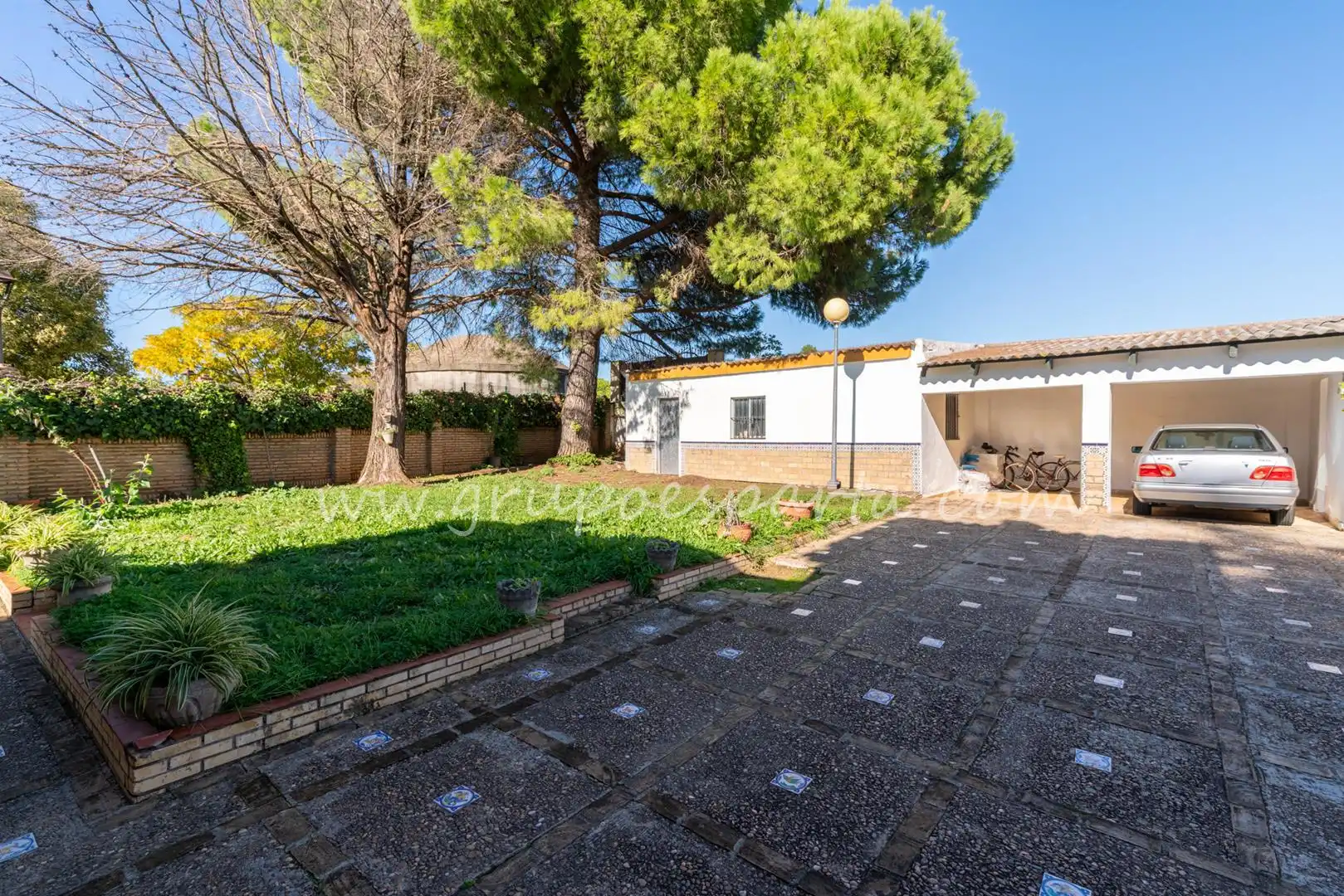 Jardí de Casa o xalet en venda en Espartinas amb Aire condicionat, Jardí privat i Terrassa