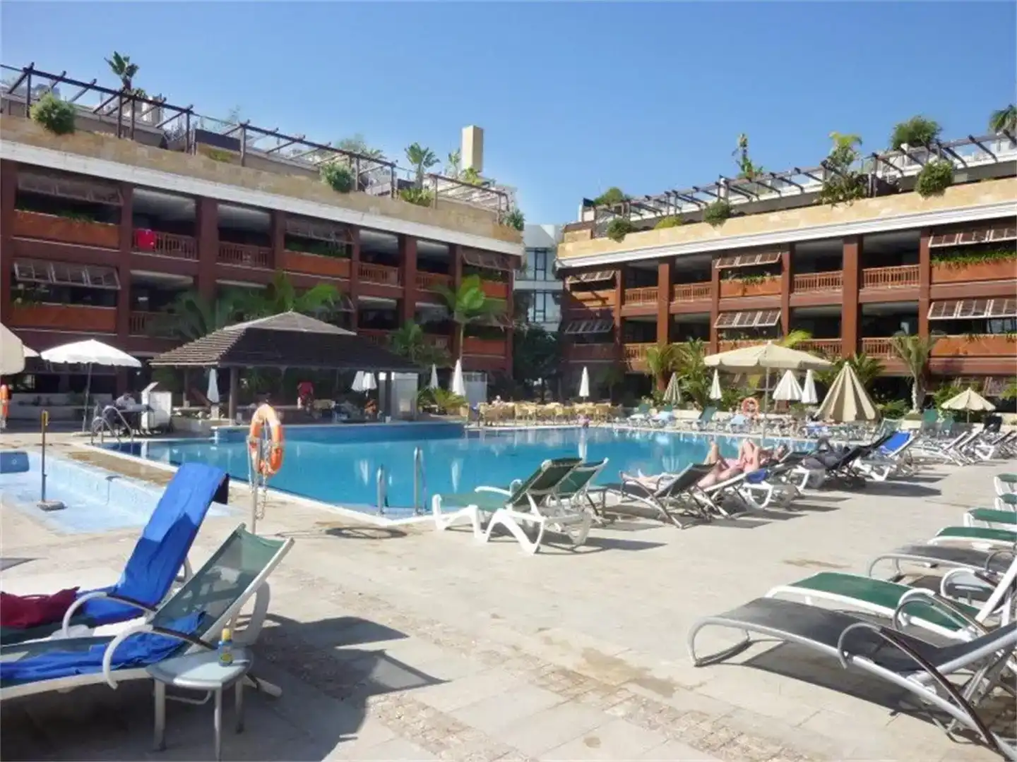 Piscina de Ático en venta en Marbella con Aire acondicionado, Piscina y Balcón