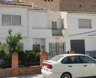 Exterior view of Single-family semi-detached for sale in Baza  with Terrace and Balcony