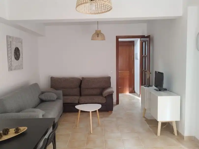 Wohnzimmer von Wohnung zur Miete in Puerto Real mit Klimaanlage und Balkon