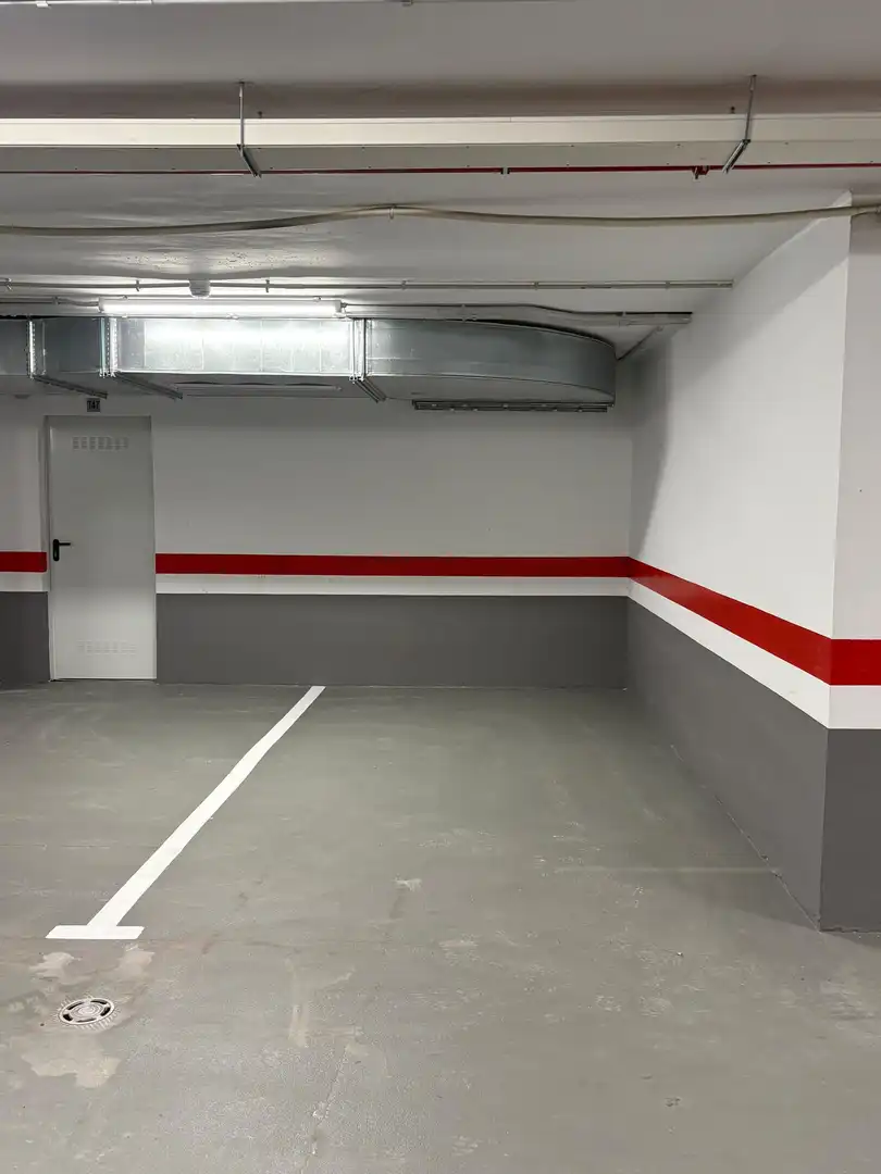 Parking de Apartamento en venta en Arona con Terraza, Trastero y Domótica