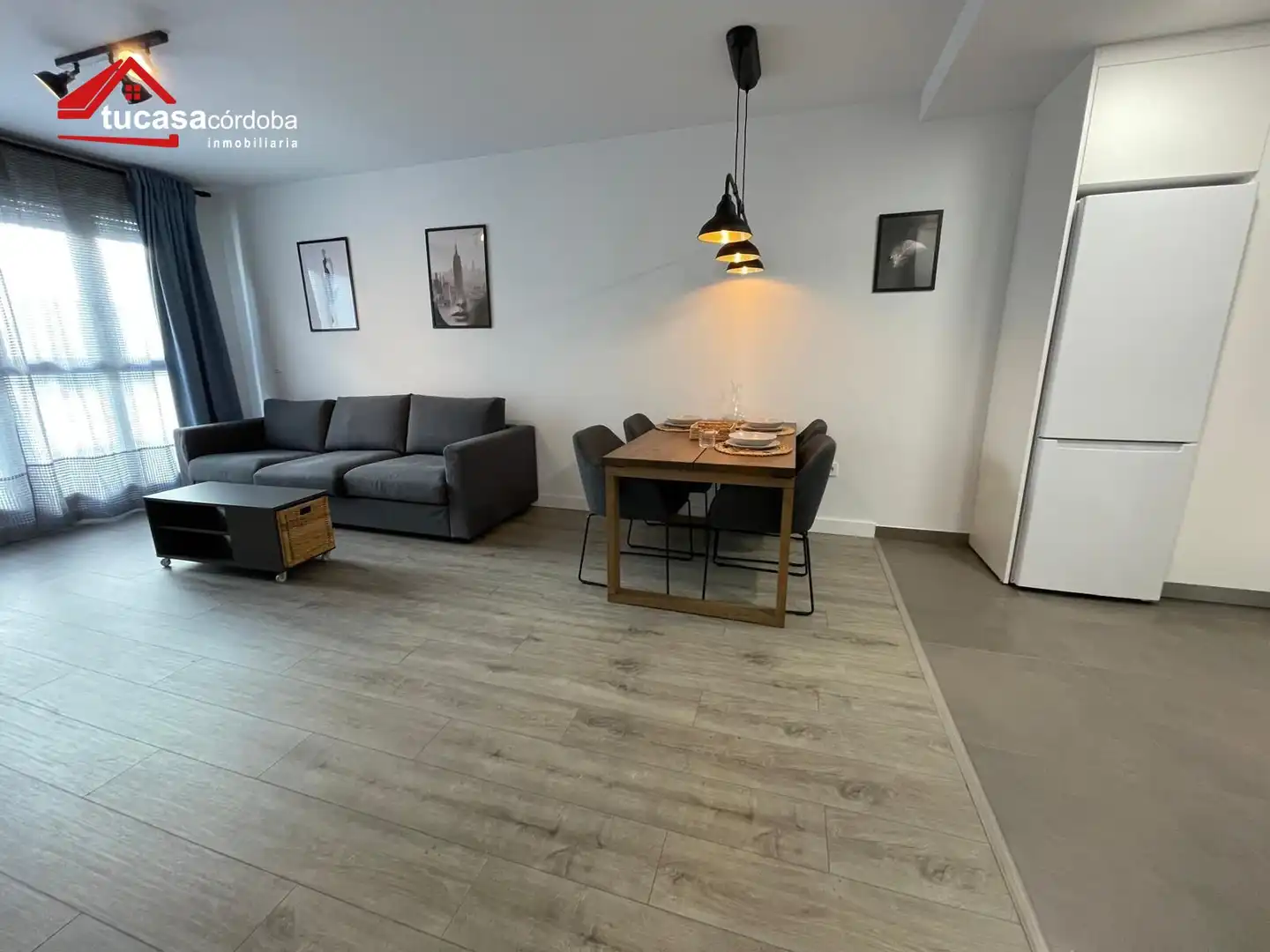 Sala d'estar de Apartament en venda en Córdoba amb Aire condicionat, Calefacció i Parquet