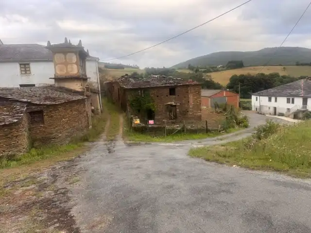 Country homes for sale in Trabada