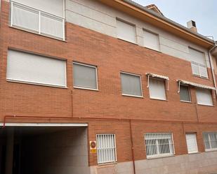 Exterior view of Duplex for sale in Yunquera de Henares  with Heating