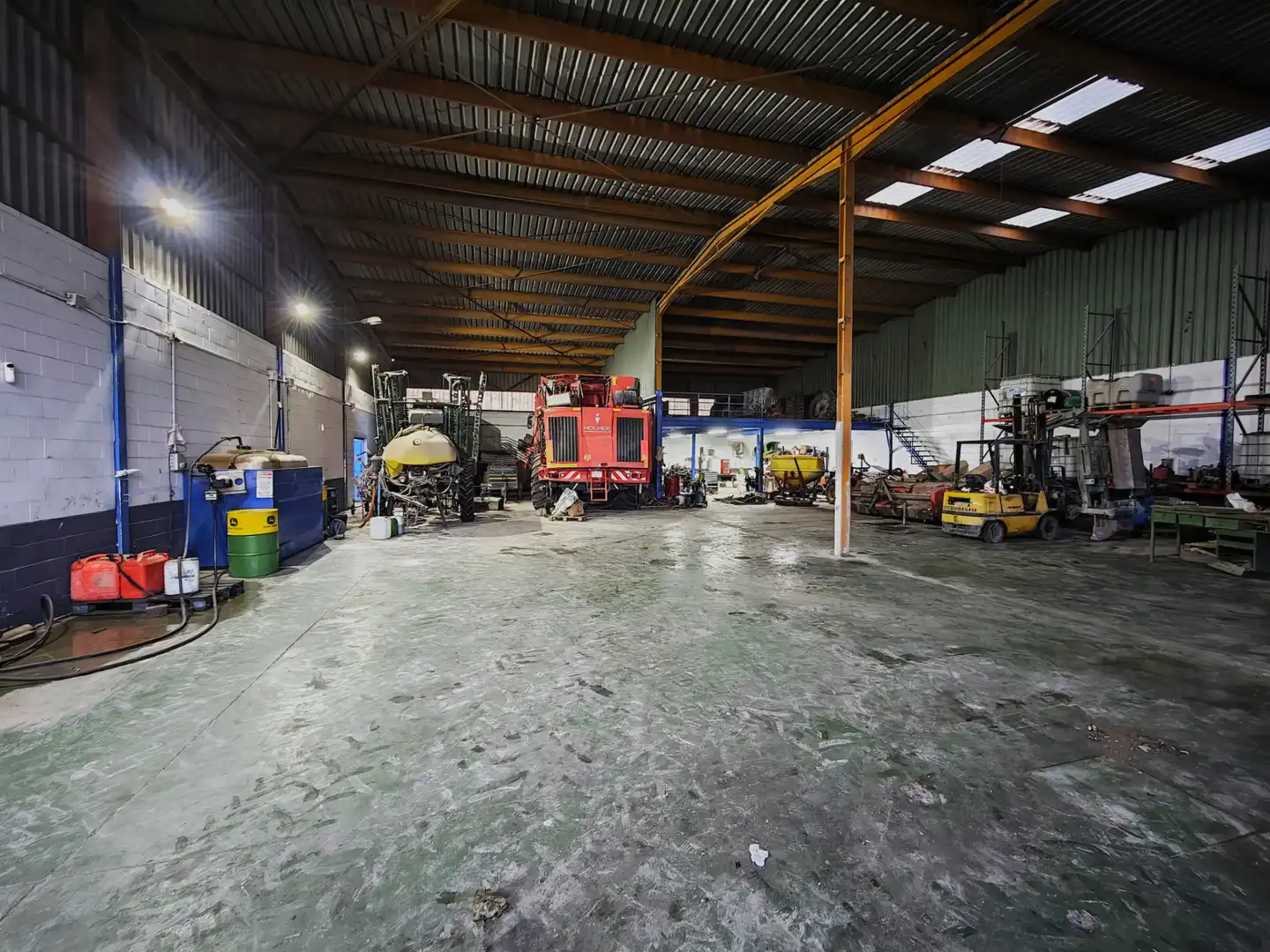 Industrial building for sale in Lebrija, imagen 2