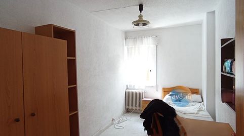 Foto 4 de Piso de alquiler en San Bernardo, Salamanca Capital