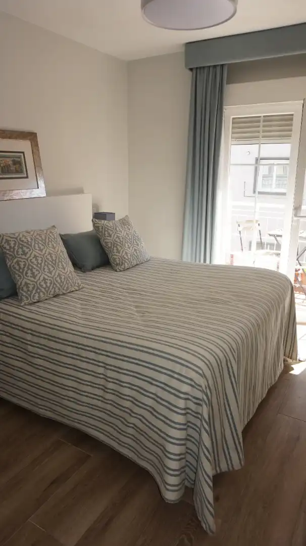 Schlafzimmer von Wohnung zum Verkauf in Madrid mit Klimaanlage, Heizung und Terrasse