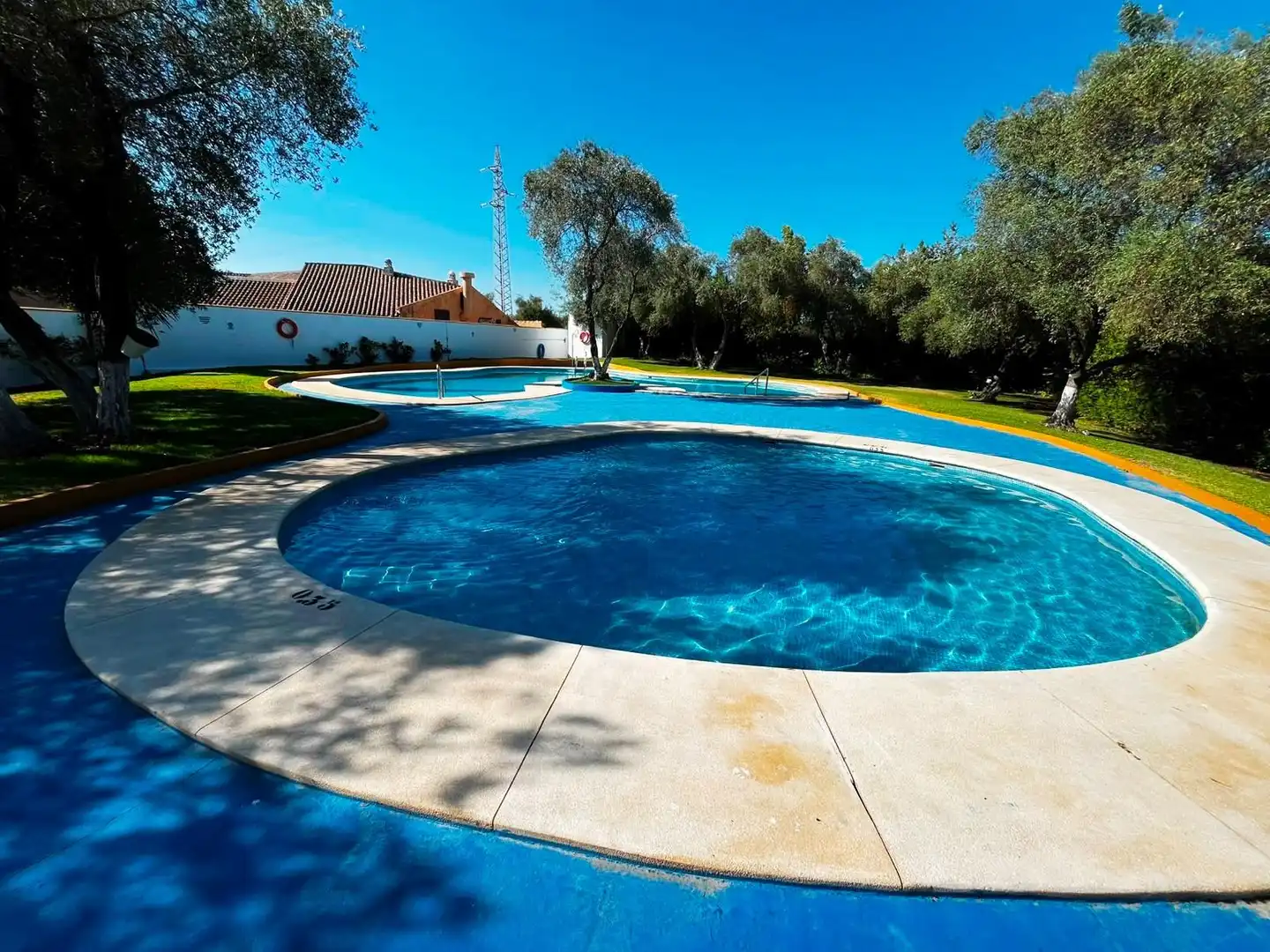 Piscina de Apartament en venda en Valencina de la Concepción amb Aire condicionat, Terrassa i Piscina comunitària