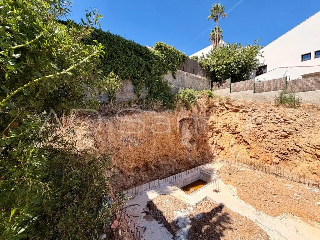 Terreny residencial en venda a Vallpineda - Rocamar, imagen 2