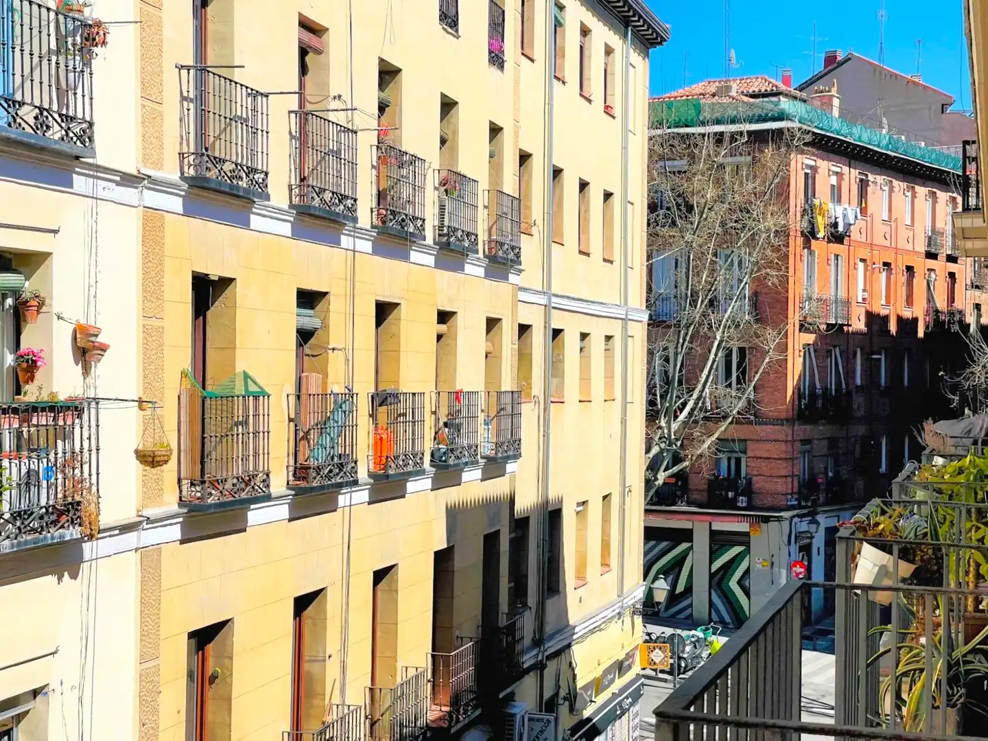 Oficina de lloguer a Calle del Carnero, 1, Embajadores - Lavapiés