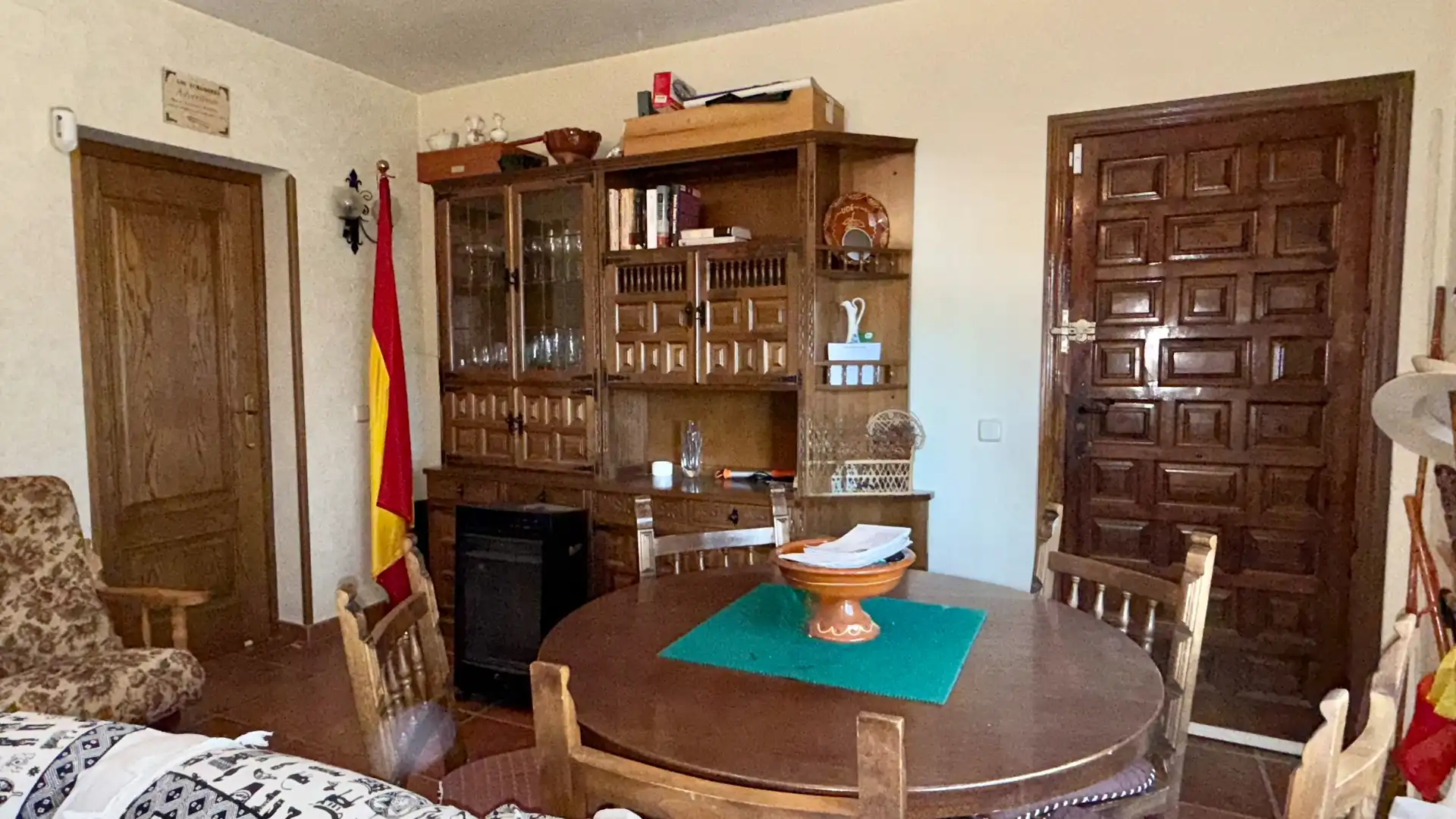 Menjador de Casa o xalet en venda en Villa del Prado amb Aire condicionat, Calefacció i Jardí privat