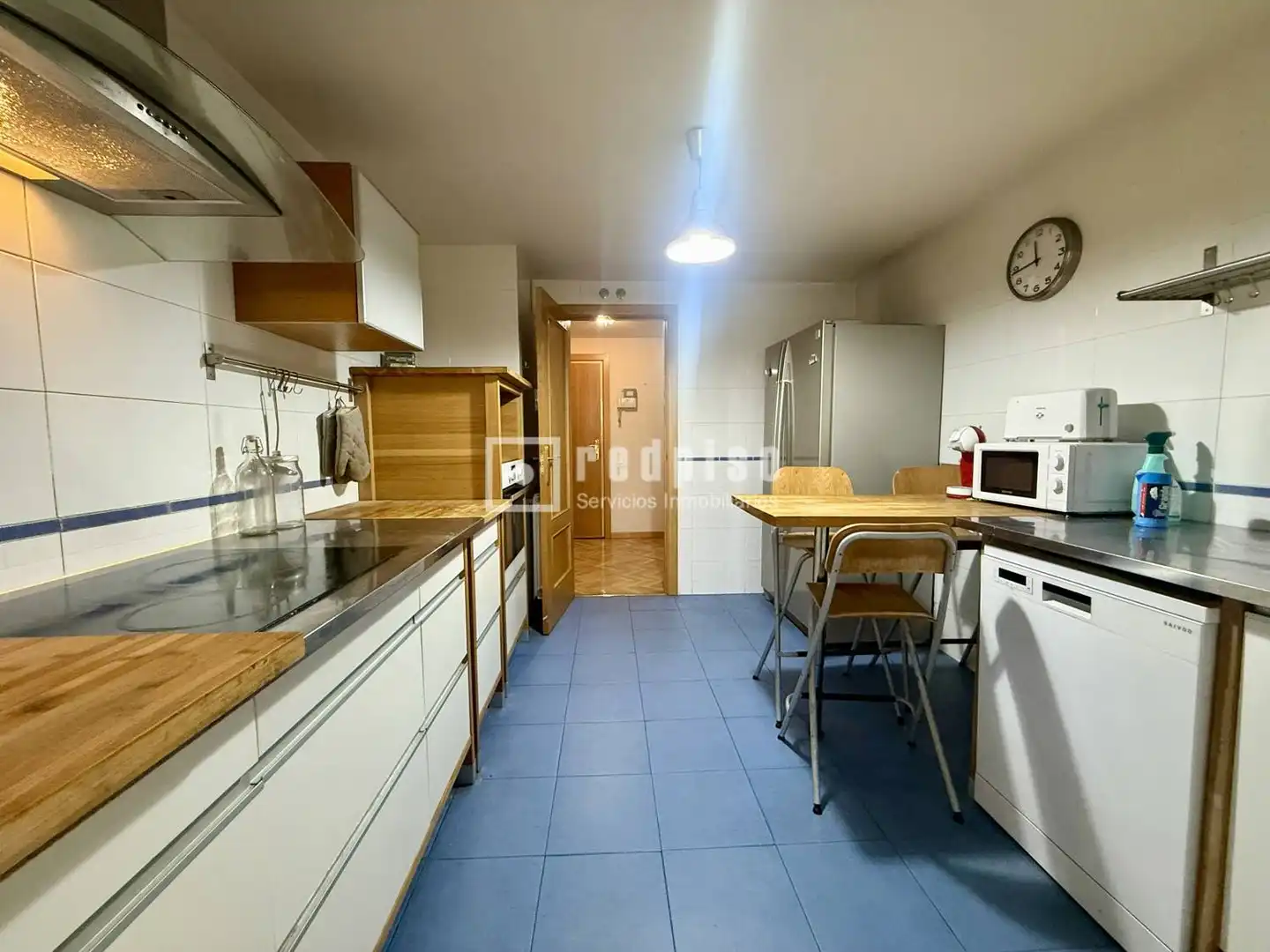Kitchen of Flat for sale in Madrid  with Heating, Private garden and Parquet flooring