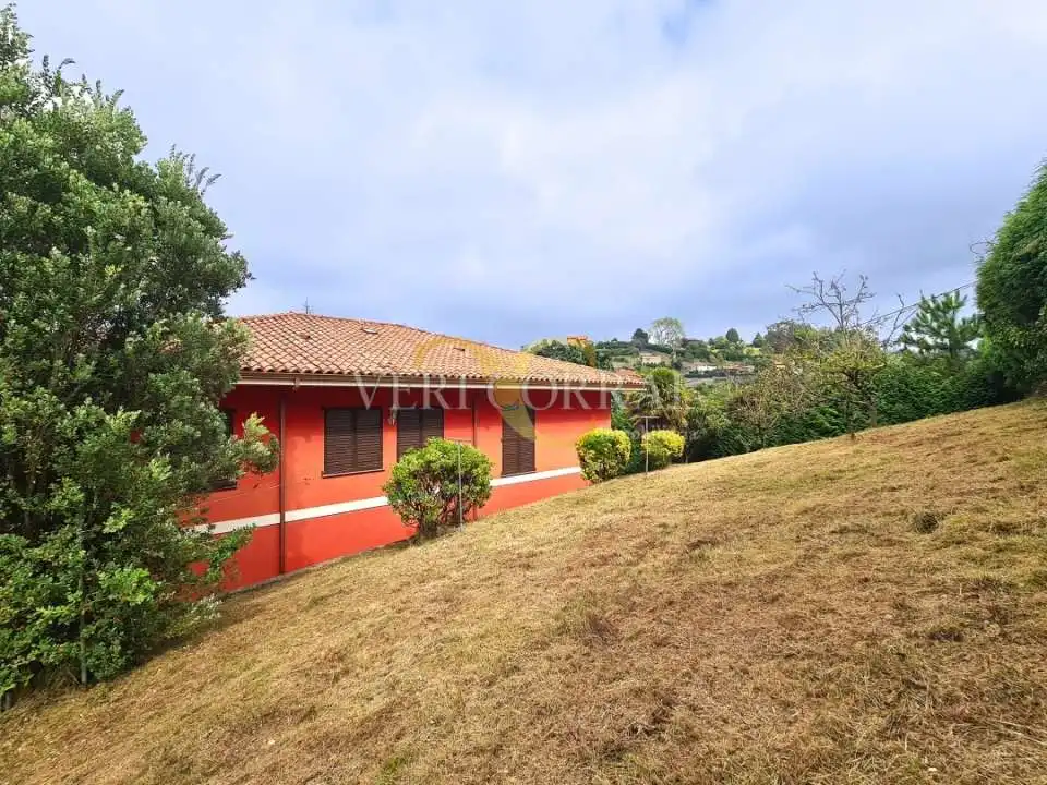 Houses for sale in San Juan de Piñera, Cudillero
